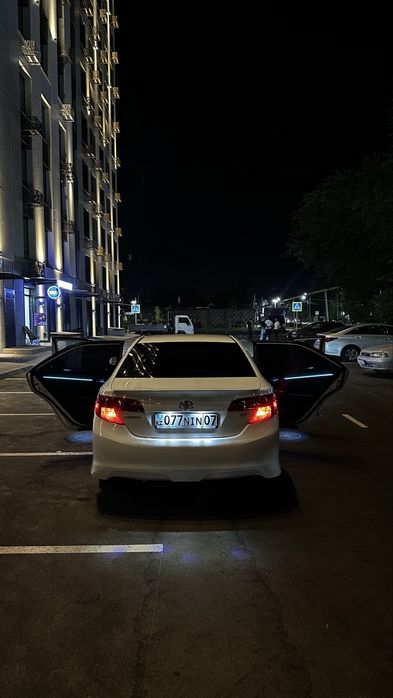 Тайота камри 50