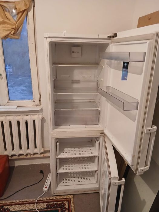 Срочно продам холодильник
