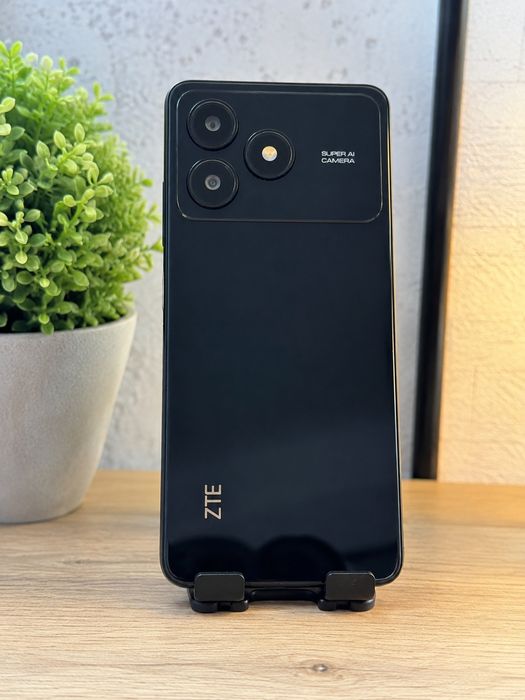 ZTE Blade A36 с гарантеи