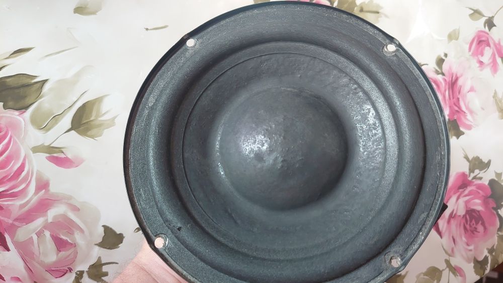Продам динамик диаметр 16.5см