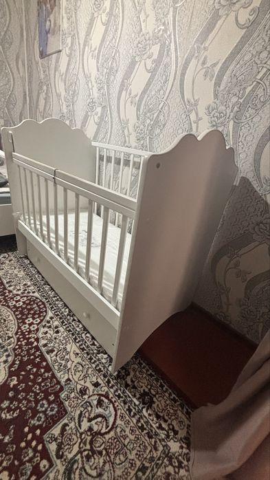 Манеж детский кровать прдается срочно