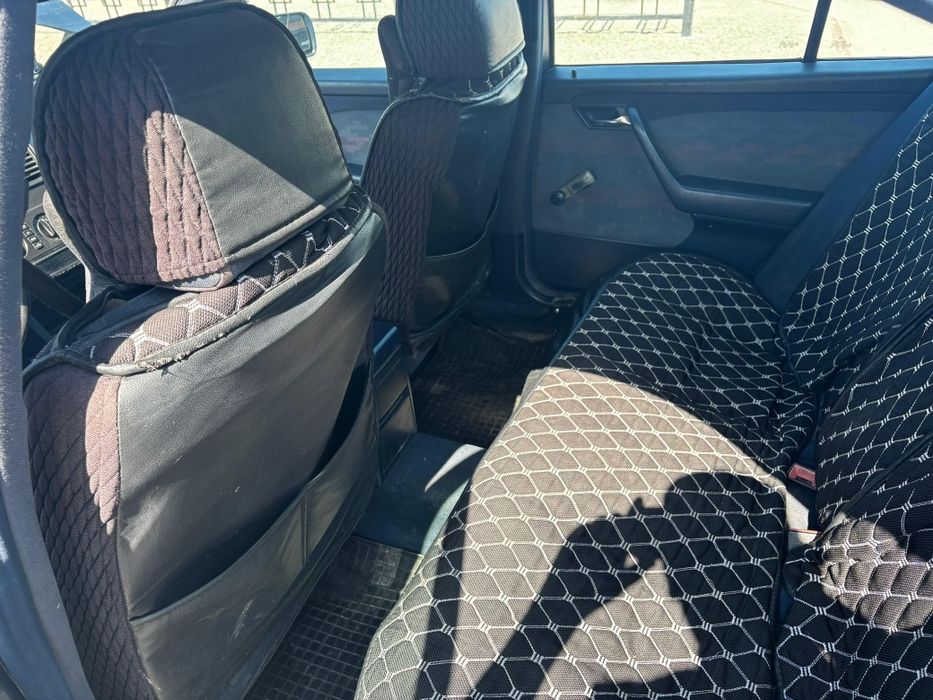 Мерседес сешка сатылады