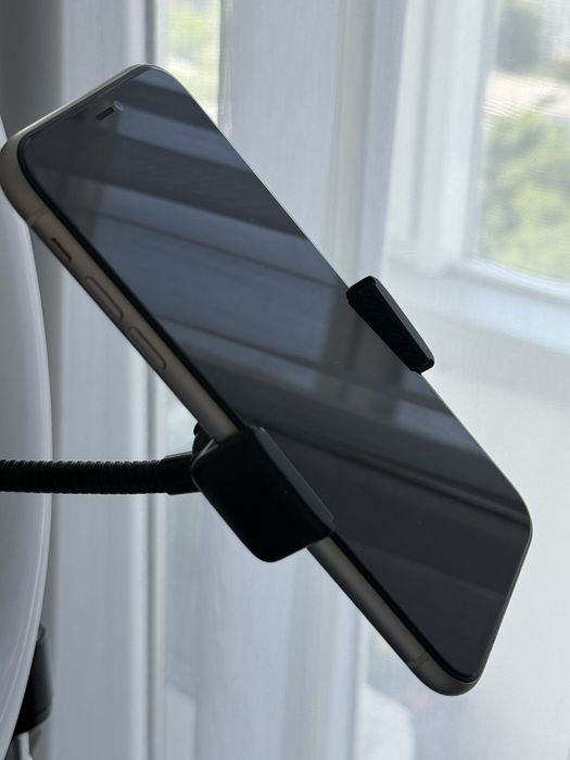 iPhone 11 белый в идеальном состоянии