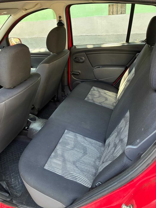 DACIA Sandero 2008 — imagine 3