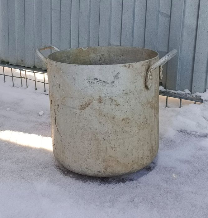 Продам советскую кастрюлю 30 литровые