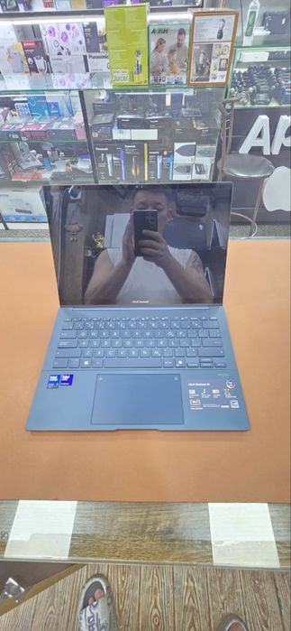 Asus Zenbook 14