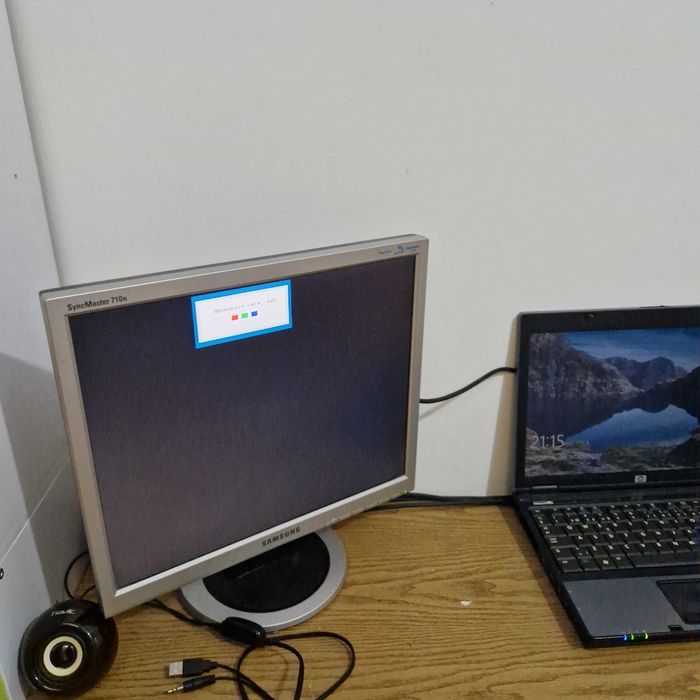 Монитор Samsung 710 N  17" без забележка