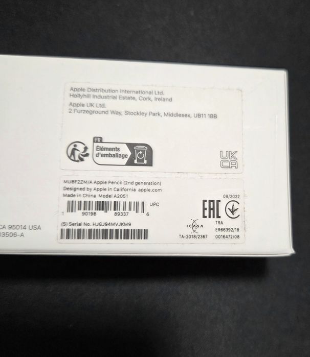 iPad Air 5 64GB Wi-Fi Starlight + Apple Pencil 2 - cutii originale