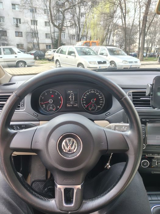 Volkswagen Jetta 2012, 1.4 tsi, benzina, 122cp