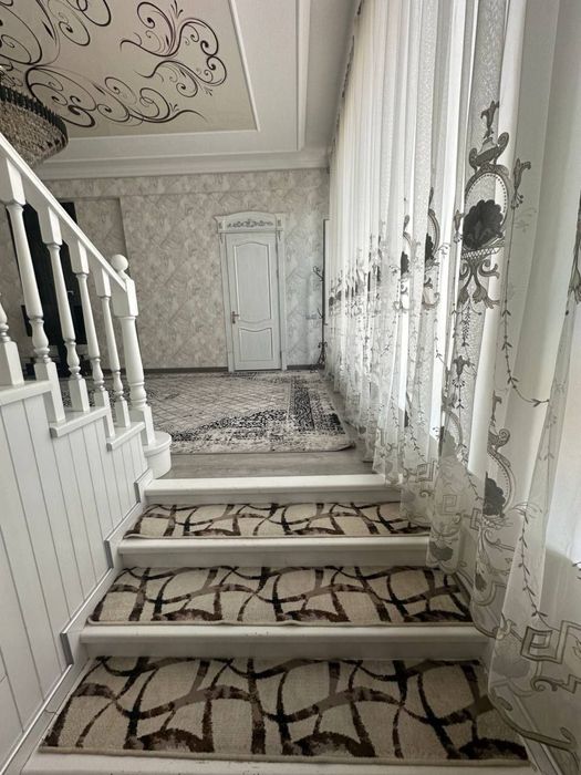 Srochno uchaska xovli sotiladi uchtepa tumanida katta qani Guliston