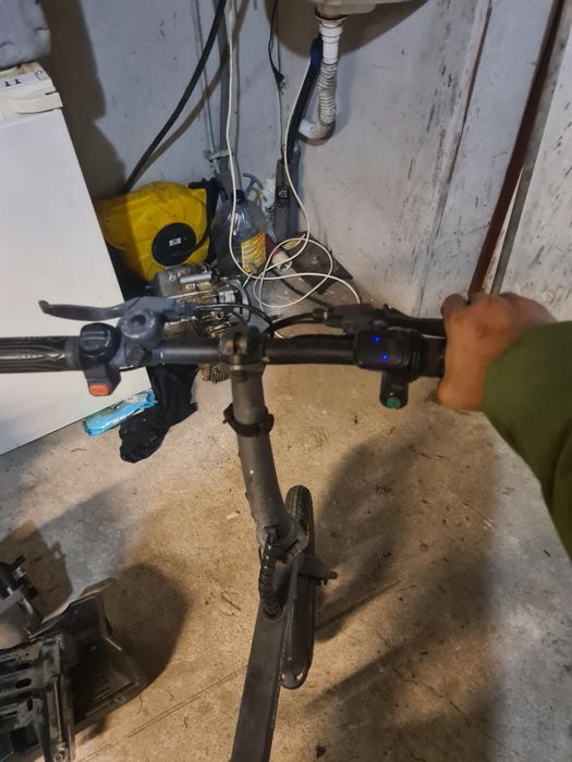 Vind bicicleta electrică