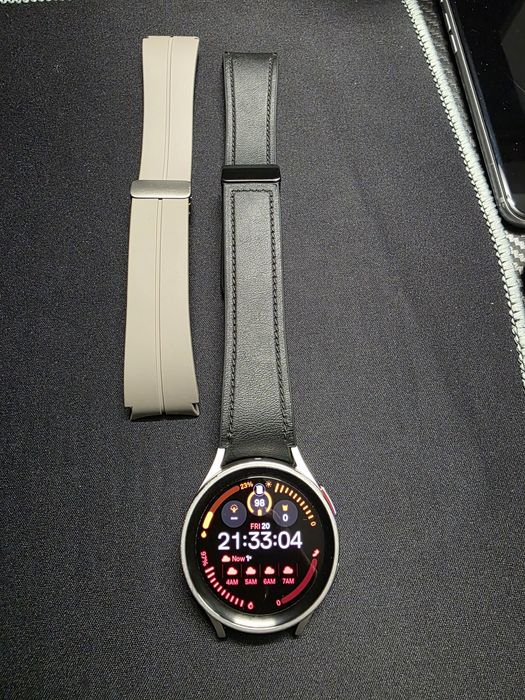 Smartwatch Samsung Galaxy Watch 5 Pro LTE Titanium Gray cu 2 Curele Originale