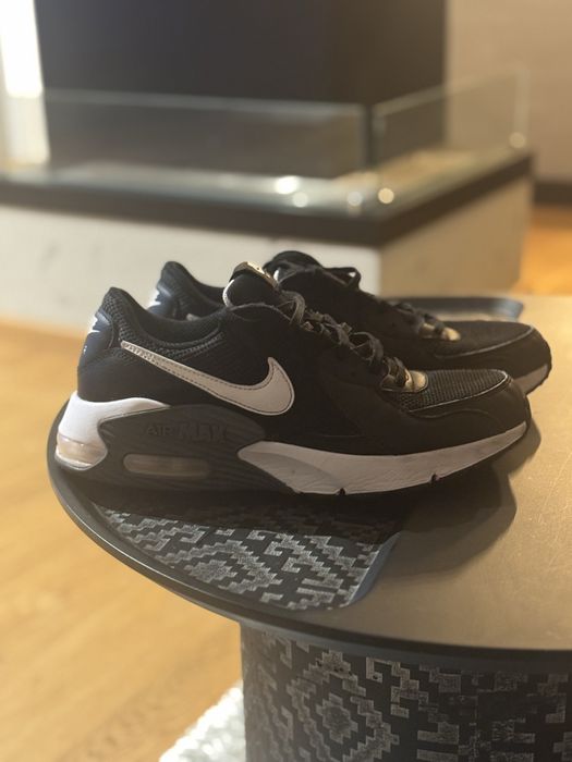 Маратонки Nike air max 42