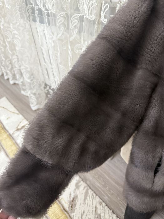 Продам шубу состояние как новое