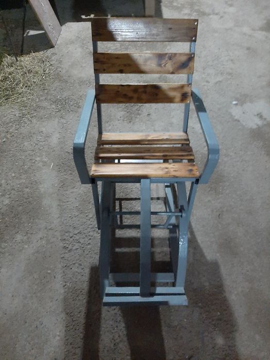 Маятниковая кресло качалка