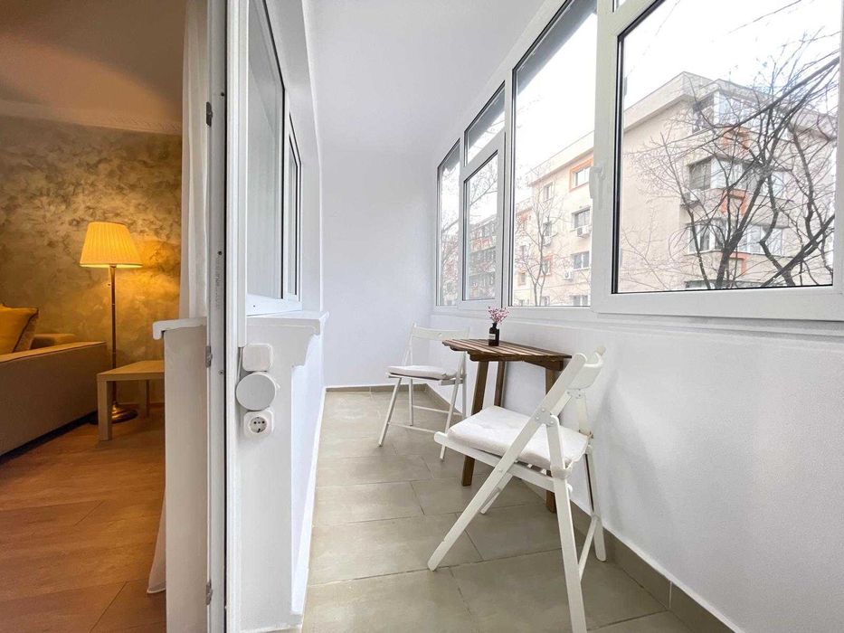 Garsonieră modernă, proaspăt renovată, mobilată și utilată / Piața Alba Iulia