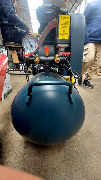 Компрессор. Воздушный компрессор.Компрессор воздушный