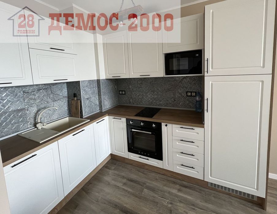 Дава се под наем Двустаен апартамент в Варна, Бриз - 68 кв.м за 548.25 € - Снимка #2