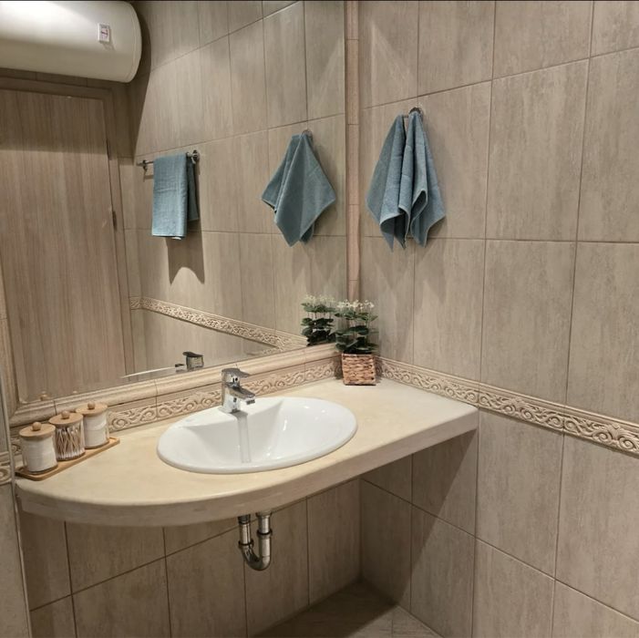 Дава се под наем Двустаен апартамент в Варна, Аспарухово - 65 кв.м за 600 € - Снимка #6