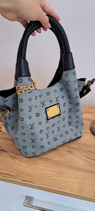 Michael Cors стилна дамска чанта  Louis Vuitton,Dune Lodon,Mohito,