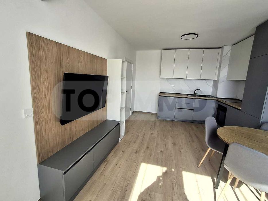 Продава се Двустаен апартамент в Варна, Младост 2 - 63 кв.м за 1518 €/кв.м - Снимка #3