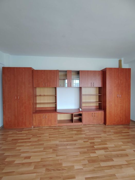 Mobilier bucatarie, camera de zi, pat