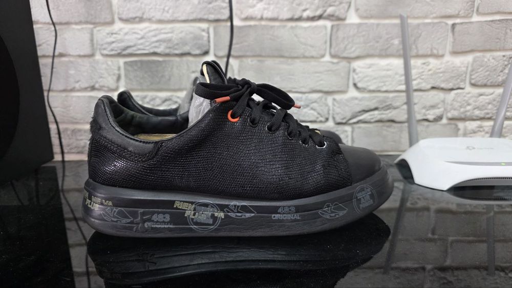 Оригинальные кроссы Premiata