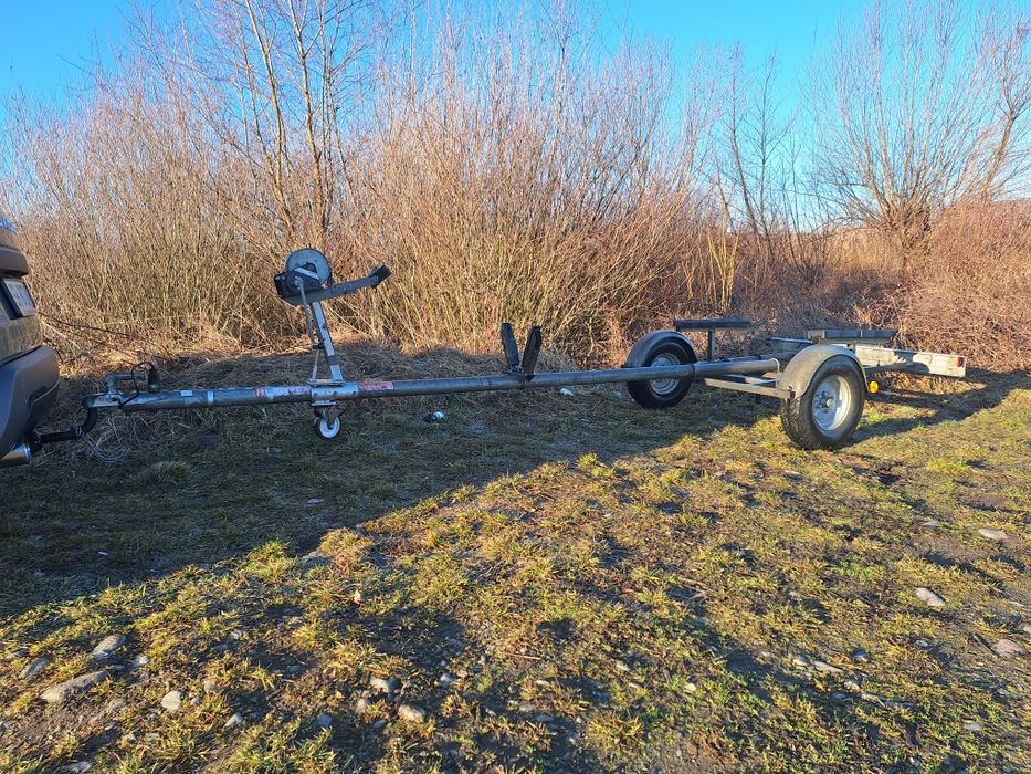 Vand barca de aluminiu peridoc si motoare