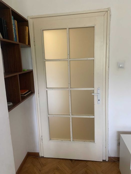 Интериорни врати