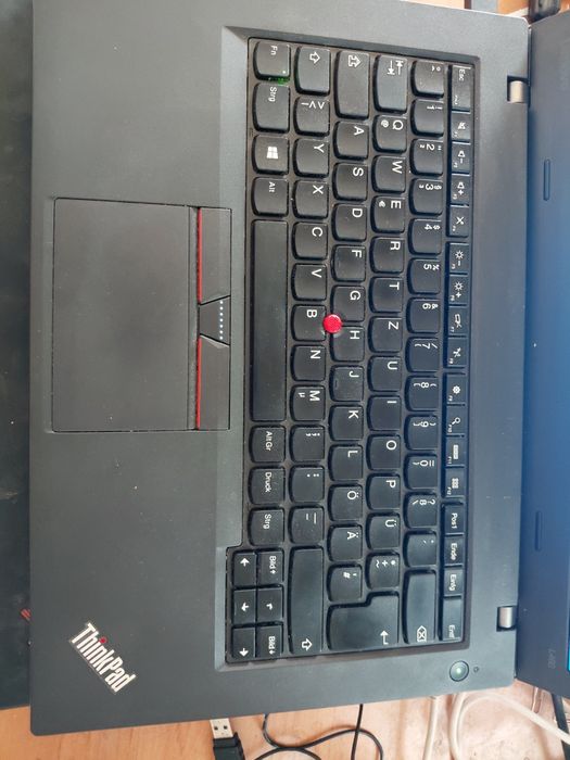 Продавам лаптоп Lenovo L460