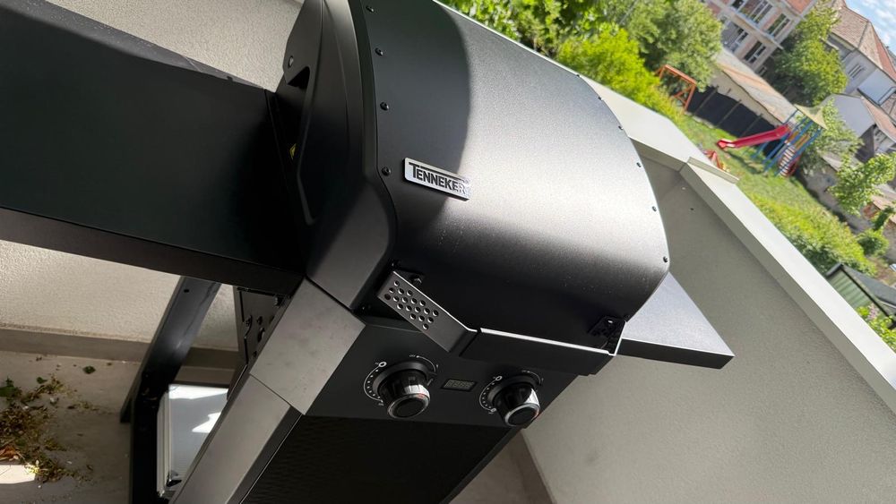Vand gratar electric tenneker