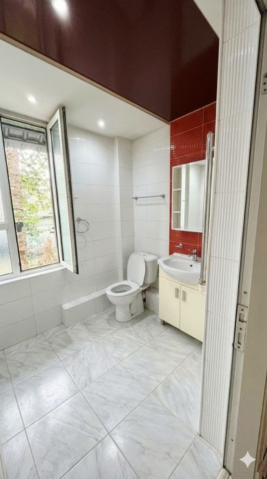 Продаю своя квартира 2х в 3 ,54кв