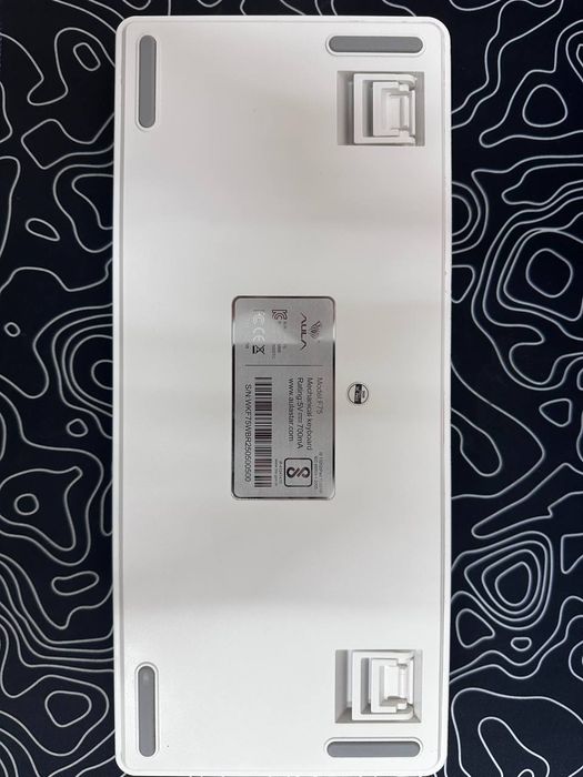 Продается кастомная aula F75 возможен торг