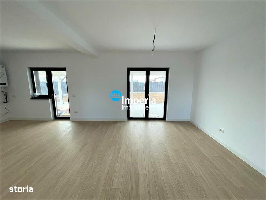 Vila 4 camere, Miroslava, Notariat, asfalt, beci, zona excelenta