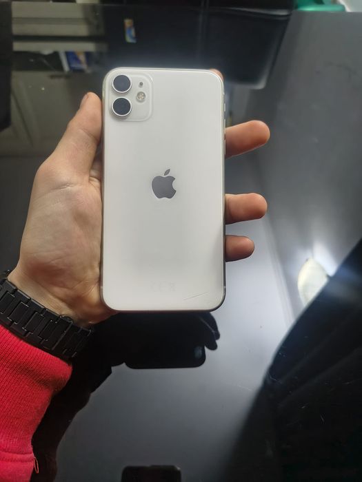 Iphone 11 128 gb 700 lei negociabil