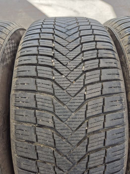 215 55 17 Sunny 2024 4 anvelope all season vara iarna