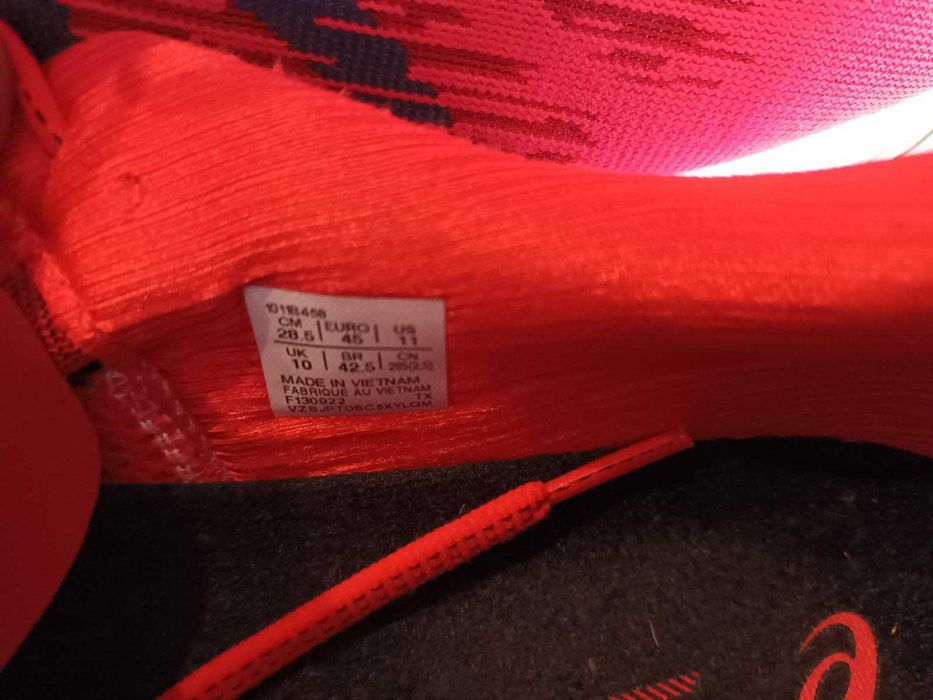 Asics Novablast 3, marimea 45