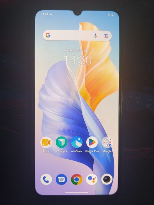Vivo V23e 8/128 обменяю/продам