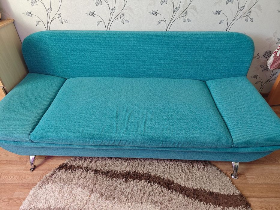 Мягкая мебель, диван