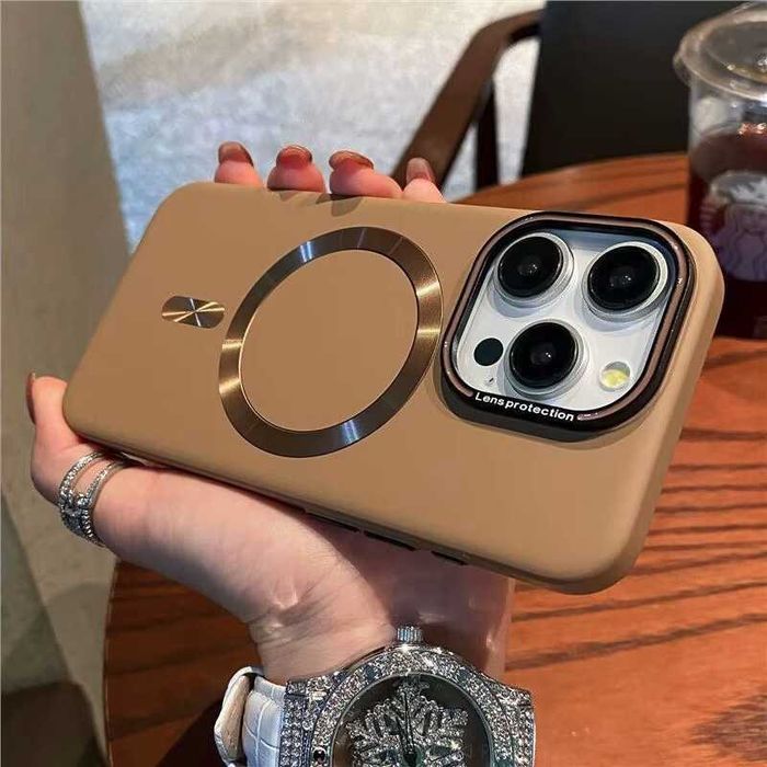 Калъф MagSafe iPhone 14 / 15 / 16 серия луксозен твърд гръб