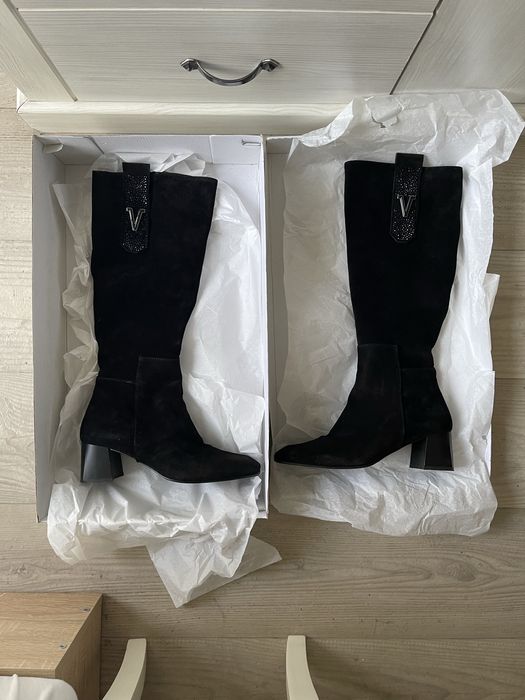 Дамски ботуши на ток