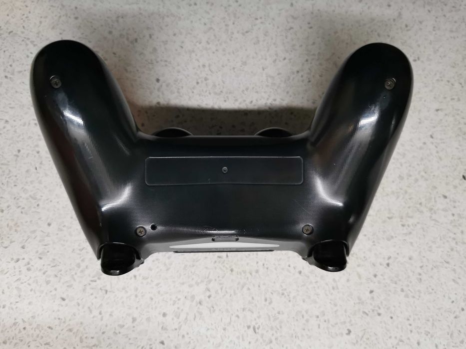 Геймпады, Steelseries Stratus Duo и Sony Dualshock PS4