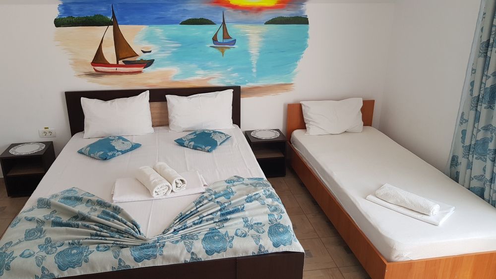 chirie cazare camere