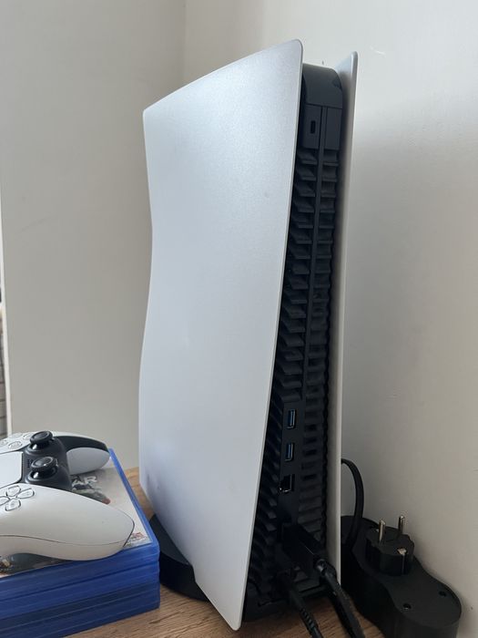 Продам PlayStation 5