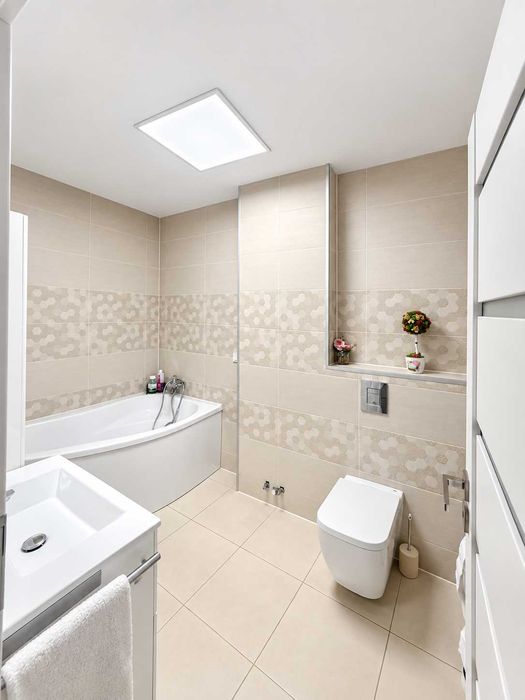 Apartament 3 incaperi