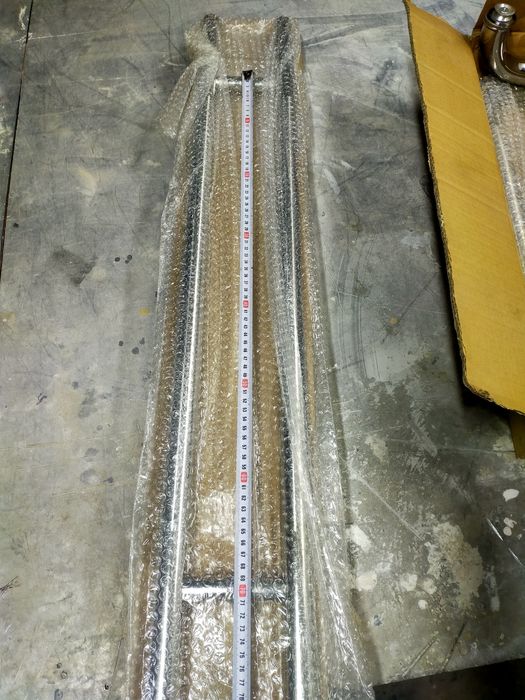 Металлическая ручка