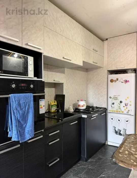 Срочно Продается Трехкомнатная квартира