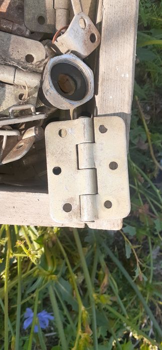 Продам навесы шарниры