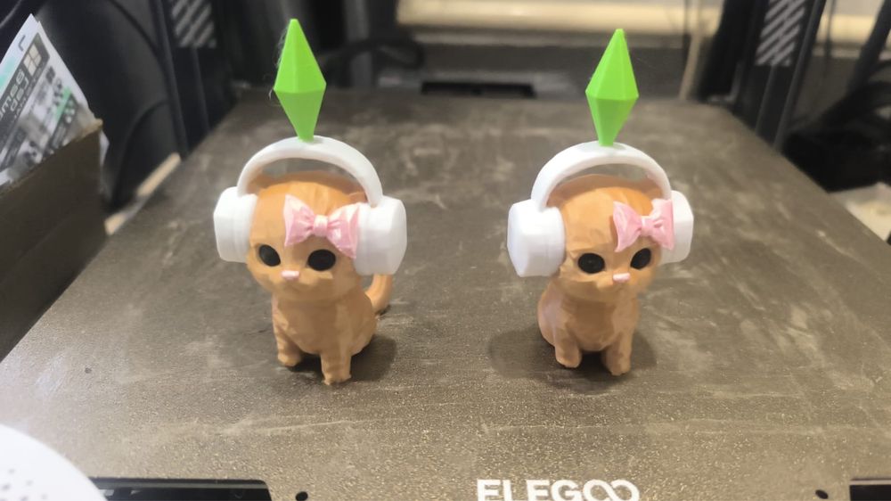 Кошка из Sims игрушка