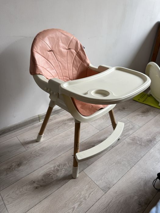 стульчики для кормления hugs